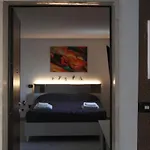 Innuendo La Terrazza House