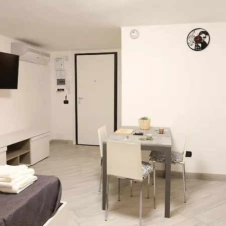 Innuendo La Terrazza House Apartamento Lecce