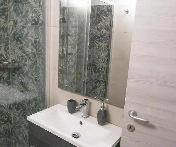 Innuendo La Terrazza House شقة